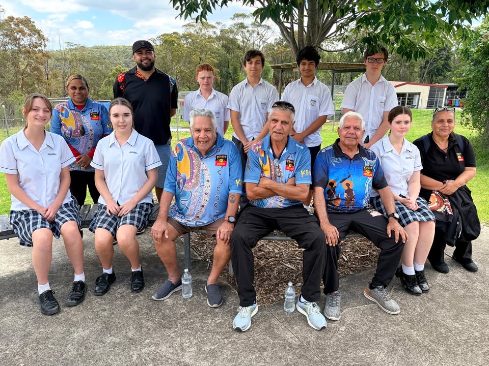 1079941253928892_1340741761182172-1