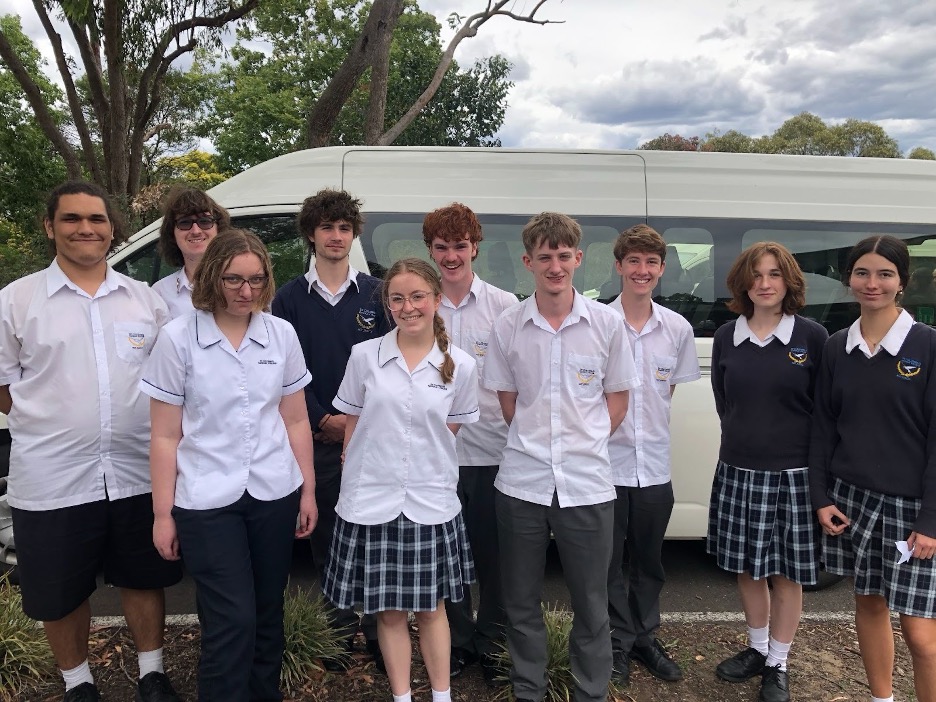 1079941253928892_1346652637257751-1